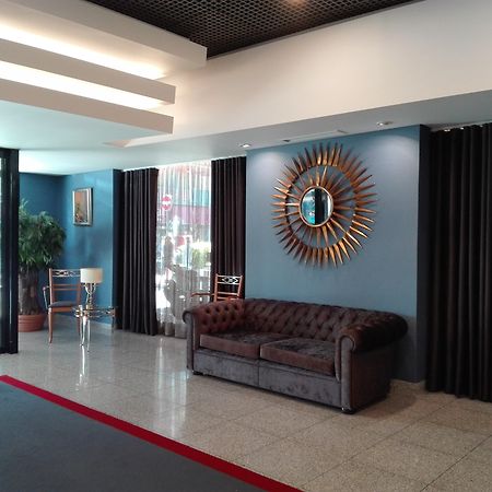 Hotel 3K Barcelona Lissabon Buitenkant foto